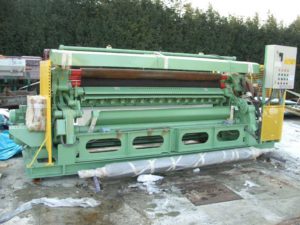 Fleshing Turner 2800 (profile view)